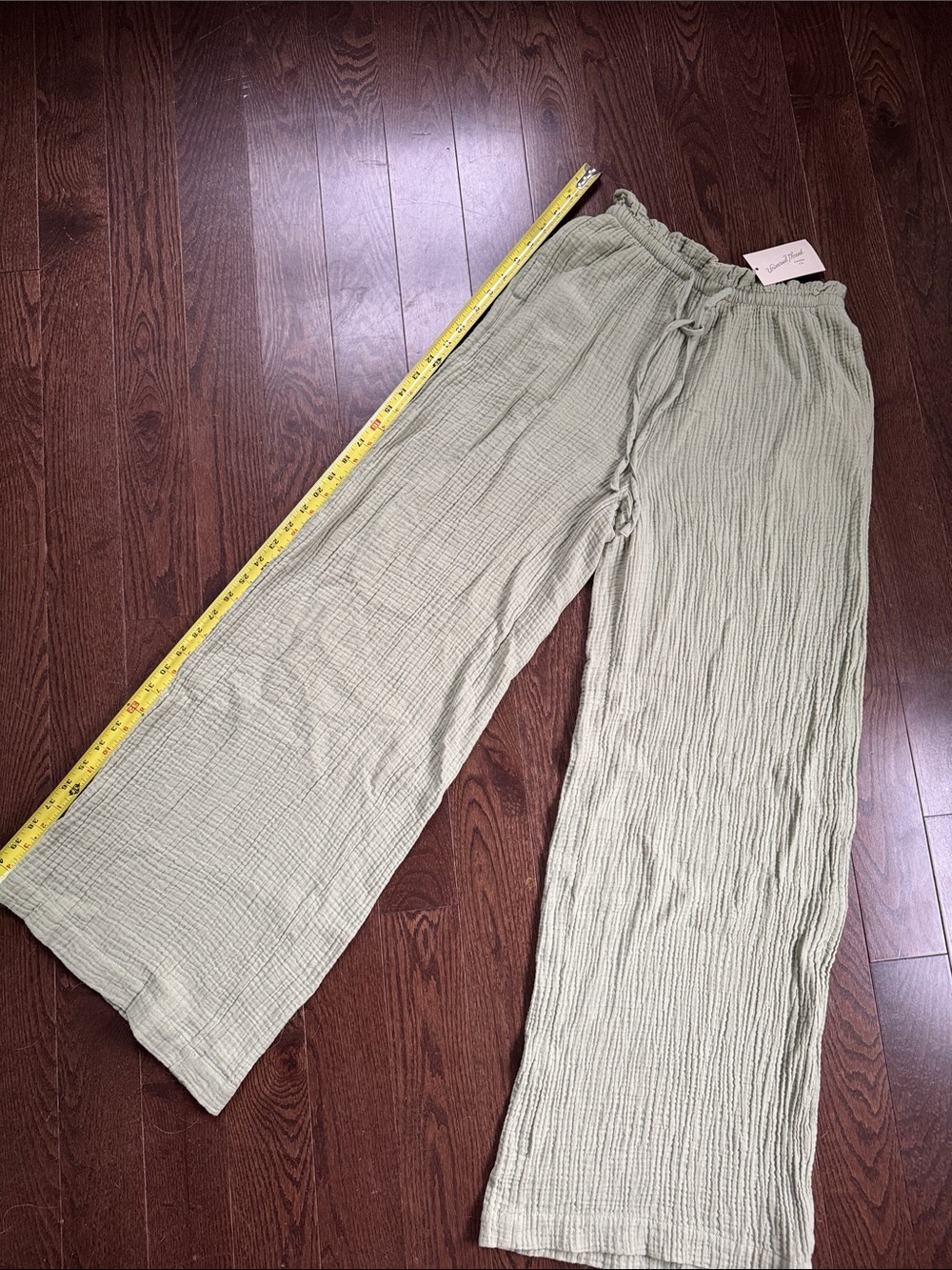Universal Thread Light Sage Wide-Leg Crinkle Drawstring Pants
